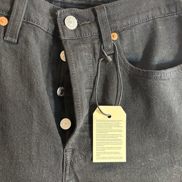 LEVI’S Sz 30 Wedgie Straight Button Fly in Black NEW WITH TAGS - Picture 4 of 15
